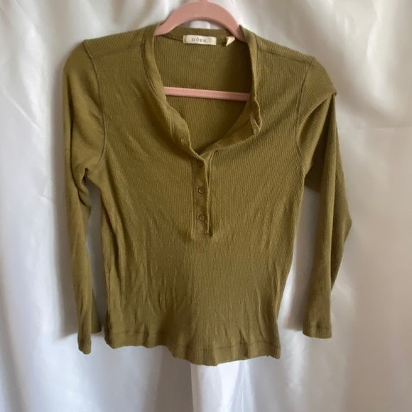Doen long-sleeve 100% silk shirt - Olive, Large - Picture 1 of 3